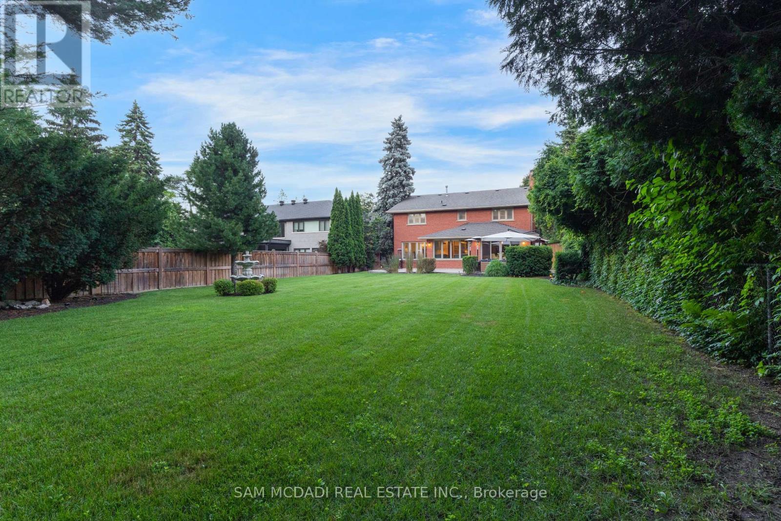 807 Indian Road, Mississauga, ON - Outdoor