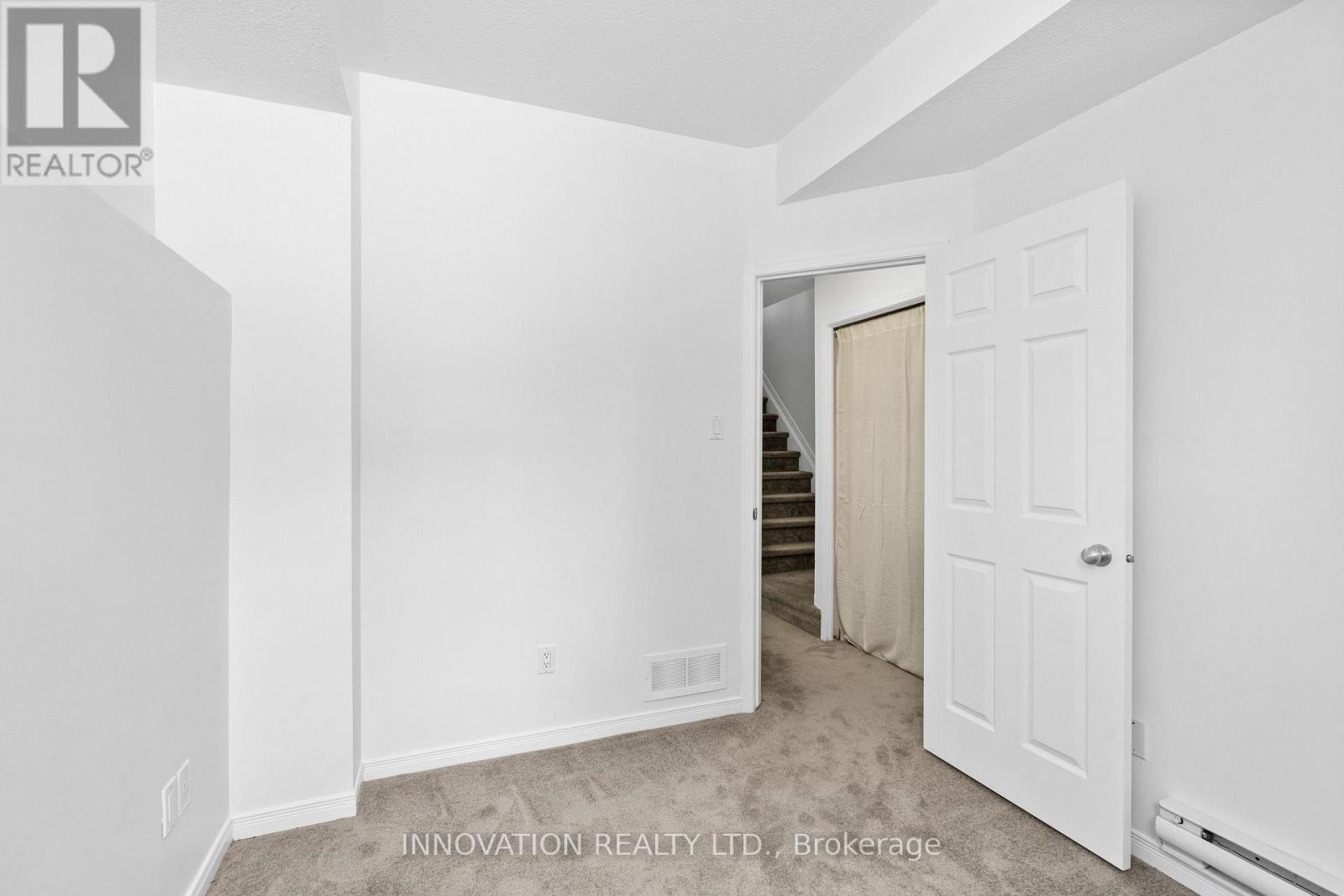 1032 Redtail Private, Ottawa, ON - Indoor Photo Showing Other Room