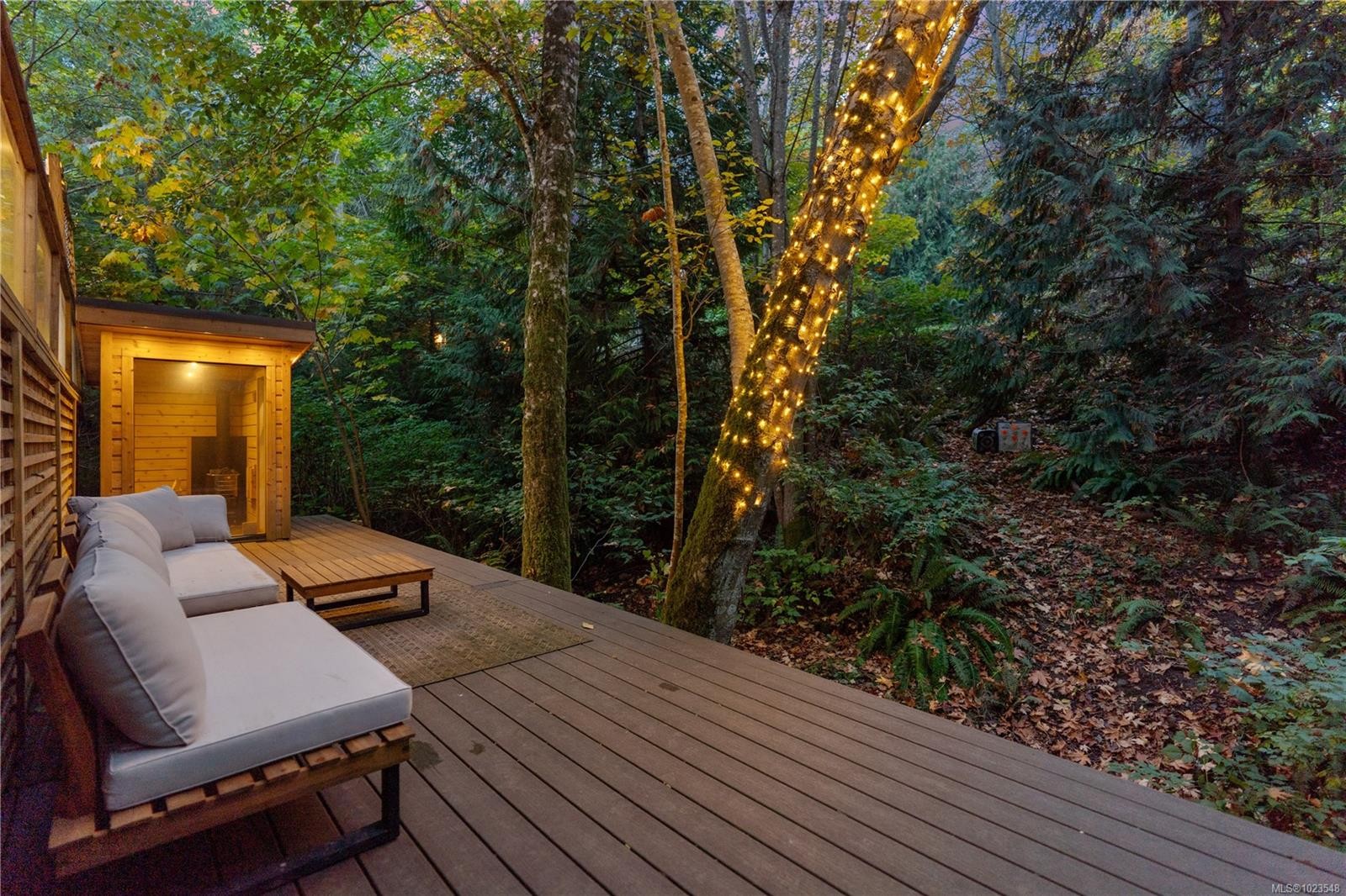 338 Walkers Hook Rd, Salt Spring, BC