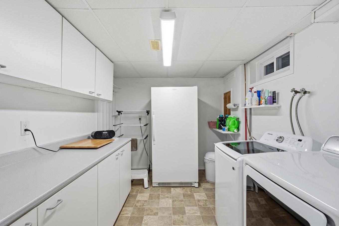 Salle de lavage - 47 Rue Mulligan, Gatineau (Aylmer), QC - Indoor Photo Showing Laundry Room