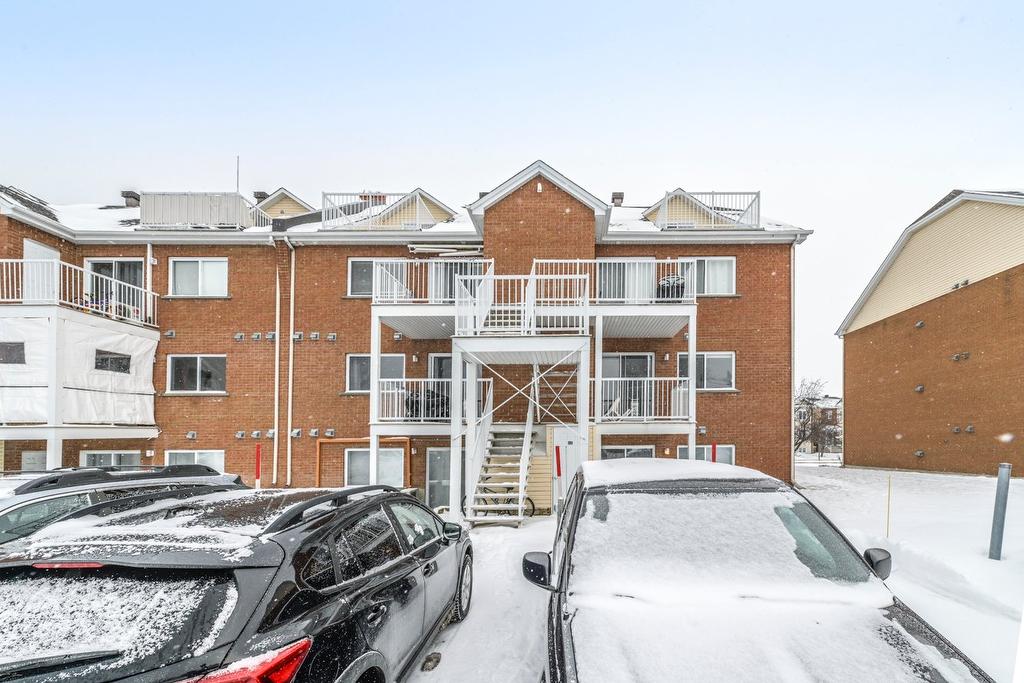 Back facade - 1628 Boul. Du Millénaire, Saint-Basile-Le-Grand, QC - Outdoor