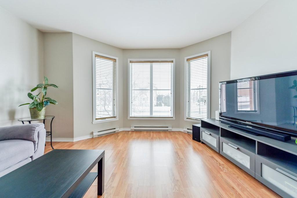 Living room - 1628 Boul. Du Millénaire, Saint-Basile-Le-Grand, QC - Indoor