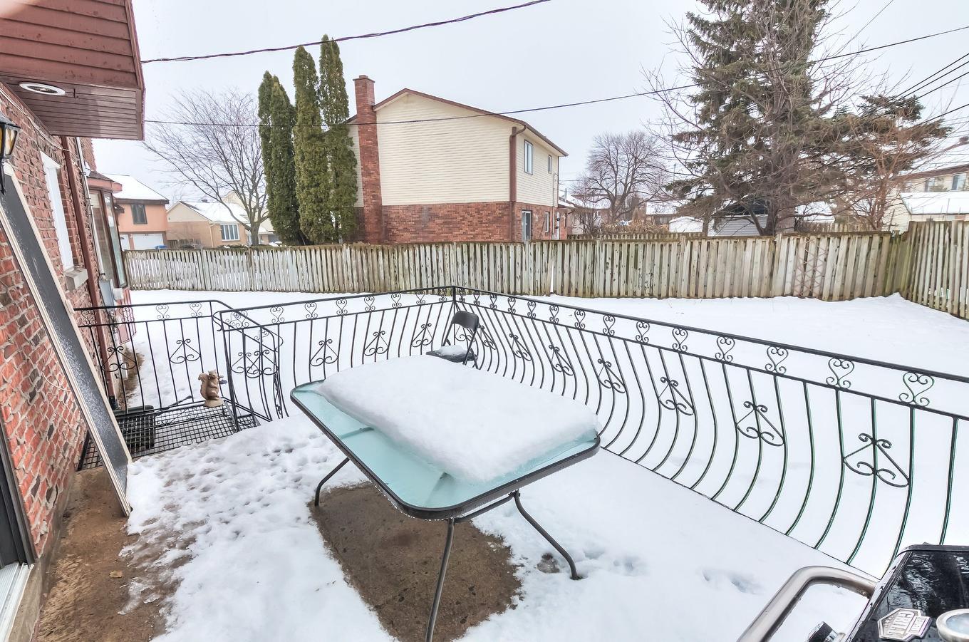 Balcony - 34 Rue Valmount, Dollard-Des-Ormeaux, QC - Outdoor With Exterior