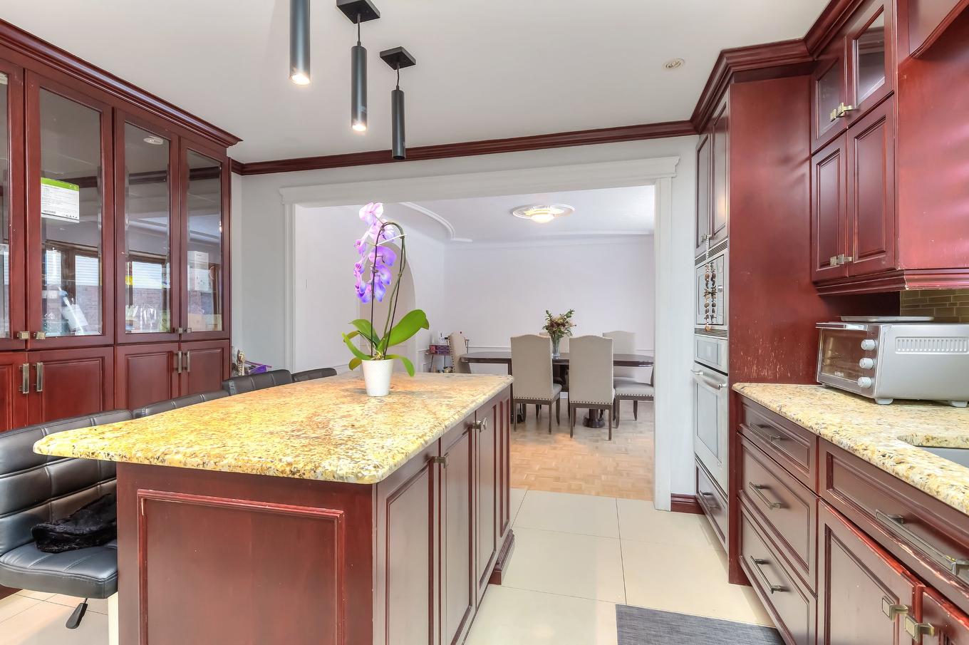 Kitchen - 34 Rue Valmount, Dollard-Des-Ormeaux, QC - Indoor Photo Showing Kitchen