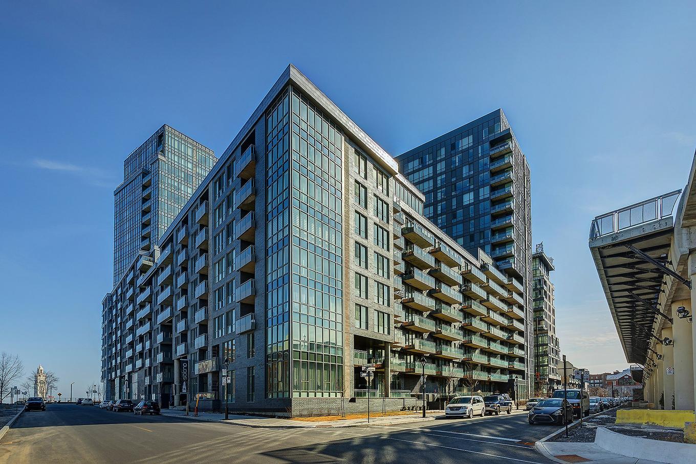 Frontage - 702-360 Rue Atateken, Montréal (Ville-Marie), QC - Outdoor With Facade