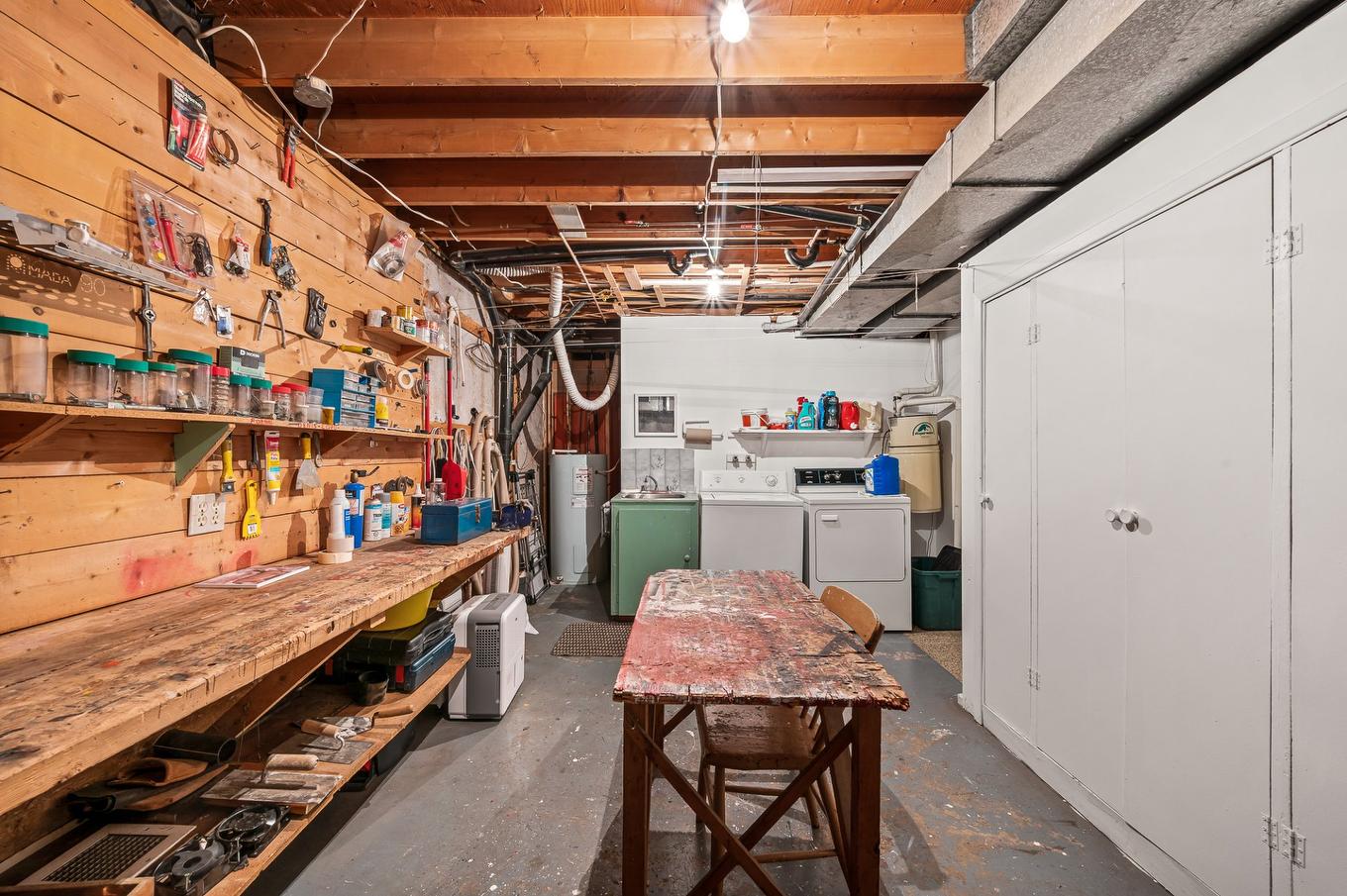 Atelier - 1470 Rue De Sedan, Québec (Charlesbourg), QC - Indoor Photo Showing Basement