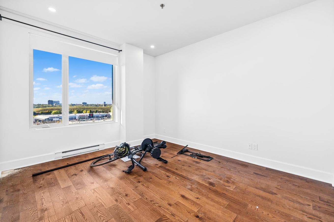 Chambre à coucher - 1002-1900 Boul. Angrignon, Montréal (Lasalle), QC - Indoor Photo Showing Other Room