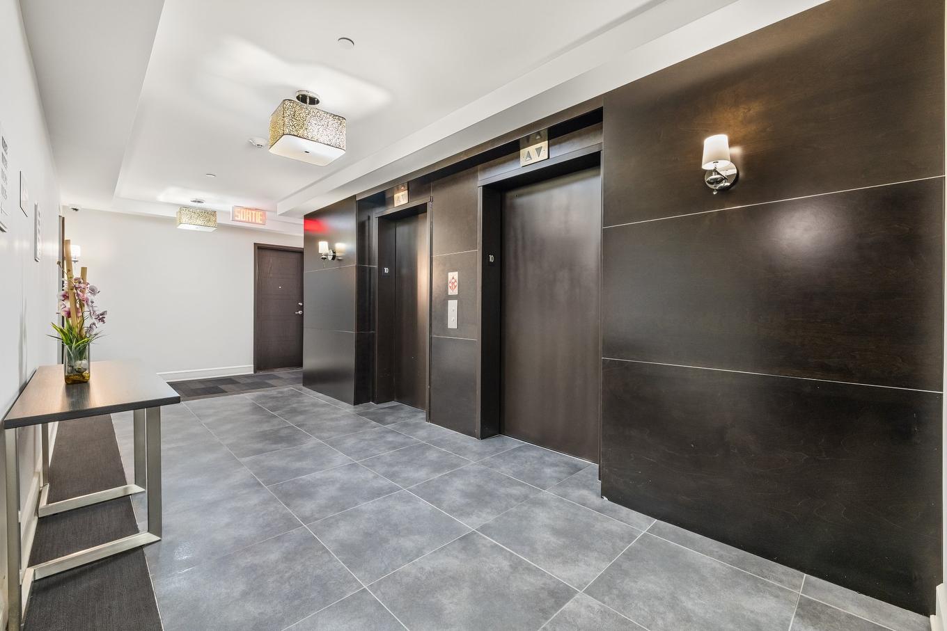 Ascenseur - 1002-1900 Boul. Angrignon, Montréal (Lasalle), QC - Indoor Photo Showing Other Room