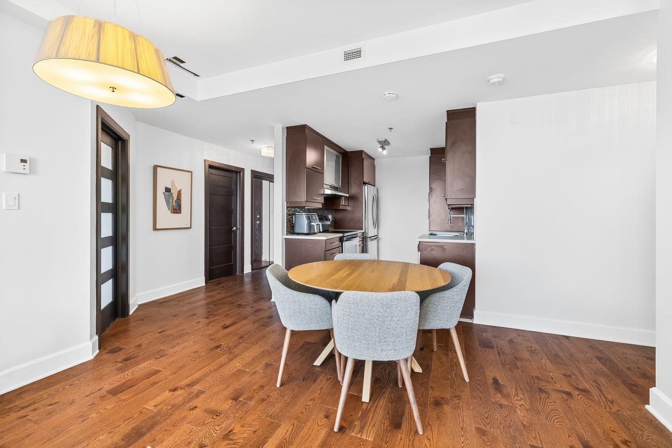 Salle à manger - 1002-1900 Boul. Angrignon, Montréal (Lasalle), QC - Indoor Photo Showing Dining Room