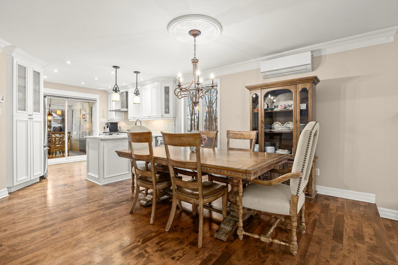 Dining room - 1550 Rue Du Canyon, Saint-Lazare, QC - Indoor Photo Showing Dining Room