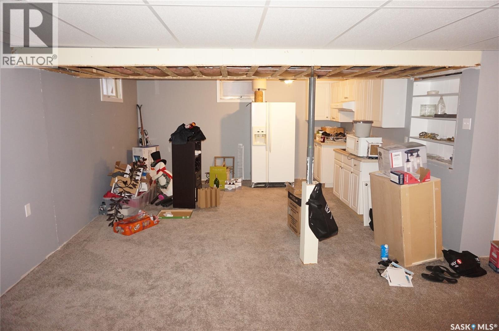 4452 Acadia Drive, Regina, SK - Indoor