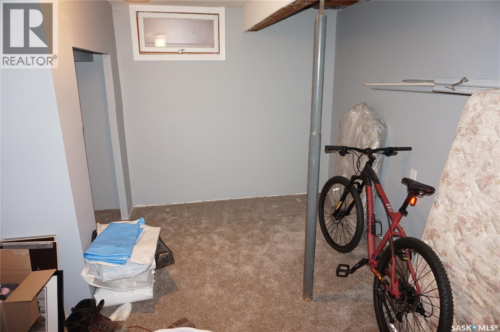 4452 Acadia Drive, Regina, SK - Indoor