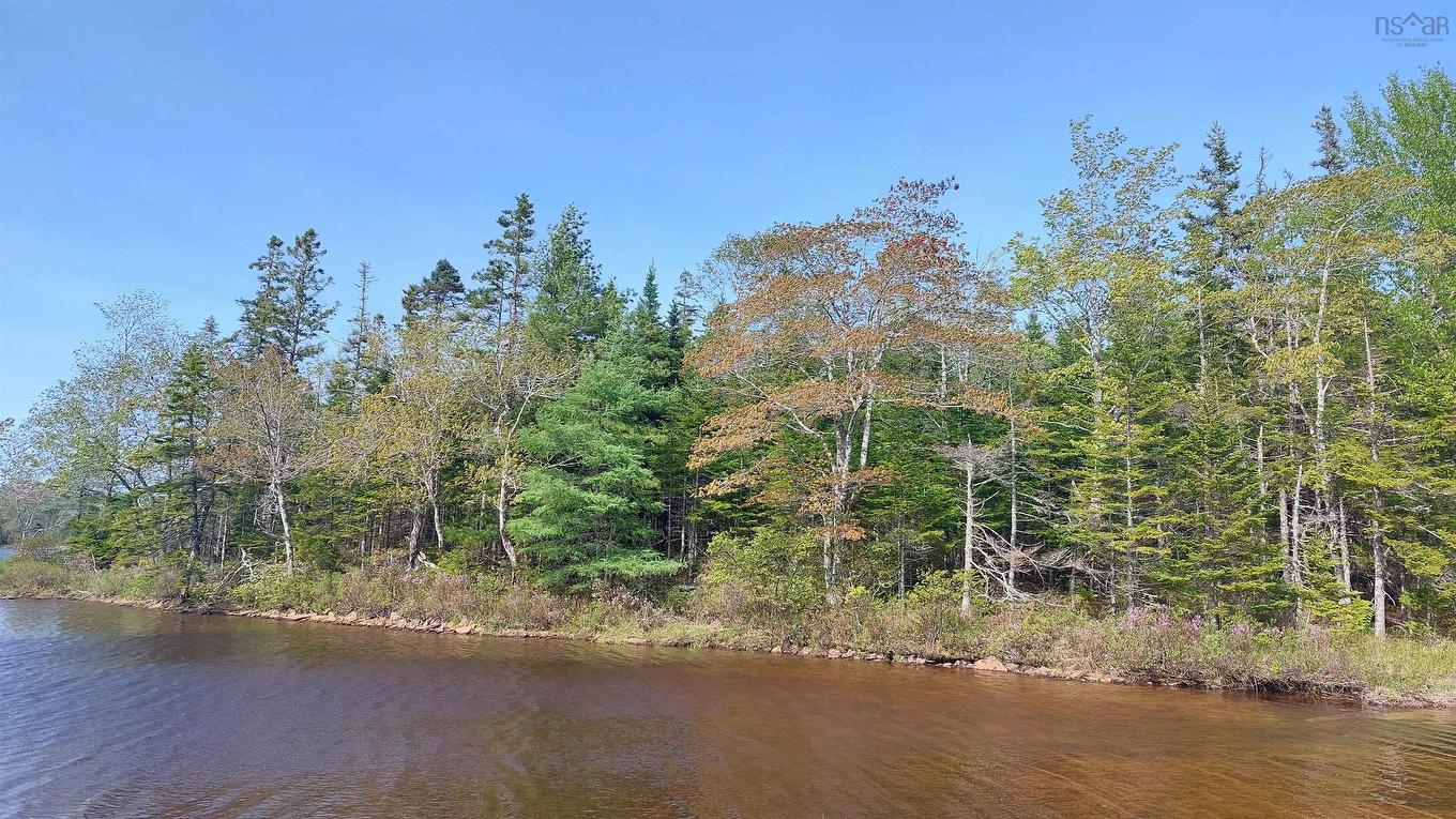 Lot 4 Highway 4, False Bay, NS