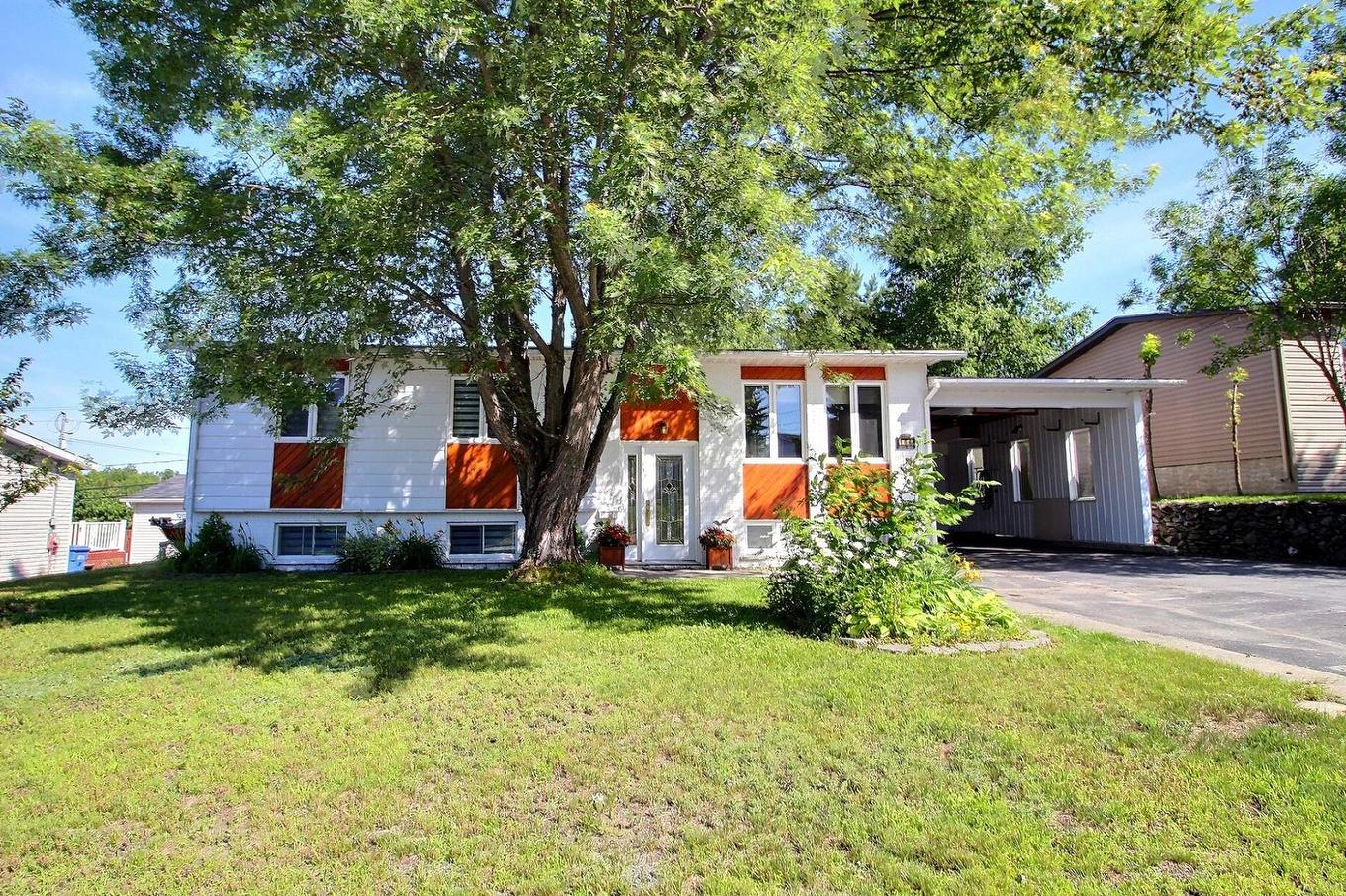 Frontage - 164 Rue Poulin, Val-D'Or, QC - Outdoor With Facade