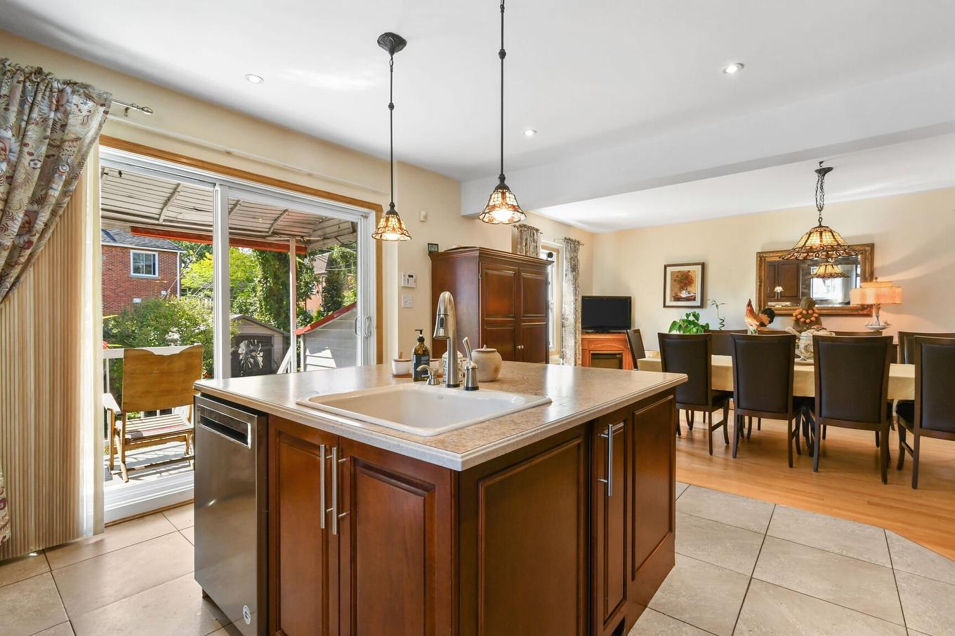 Kitchen - 990 Rue Osborne, Montréal (Verdun/Île-Des-Soeurs), QC - Indoor