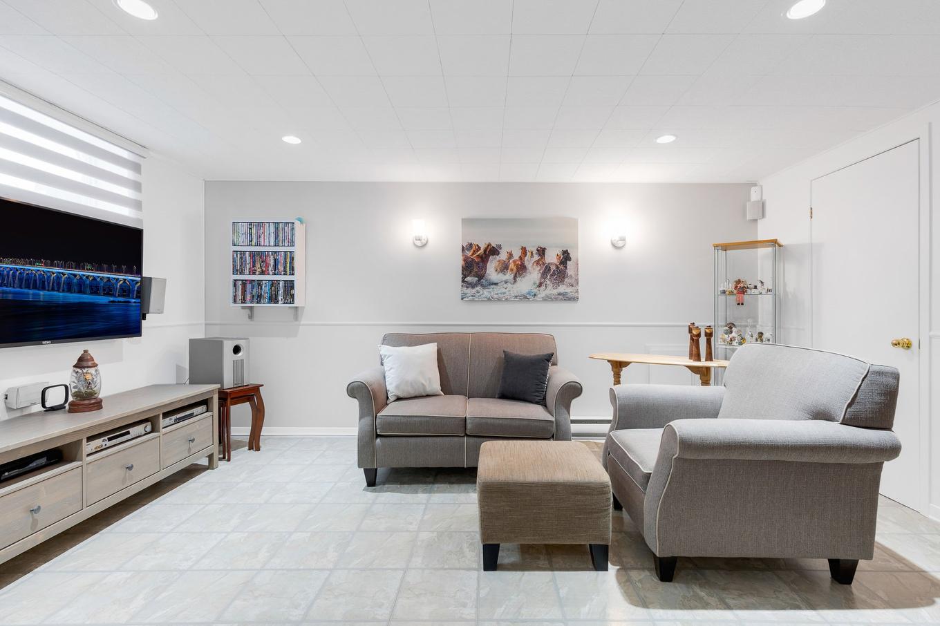 Salon - 815 Rue Timothée-Kimber, Saint-Eustache, QC - Indoor Photo Showing Living Room