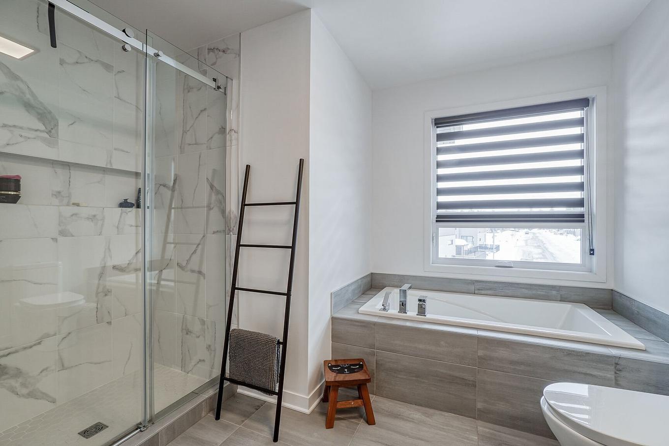 Salle de bains - 1670 Rue Barott, Mascouche, QC - Indoor Photo Showing Bathroom