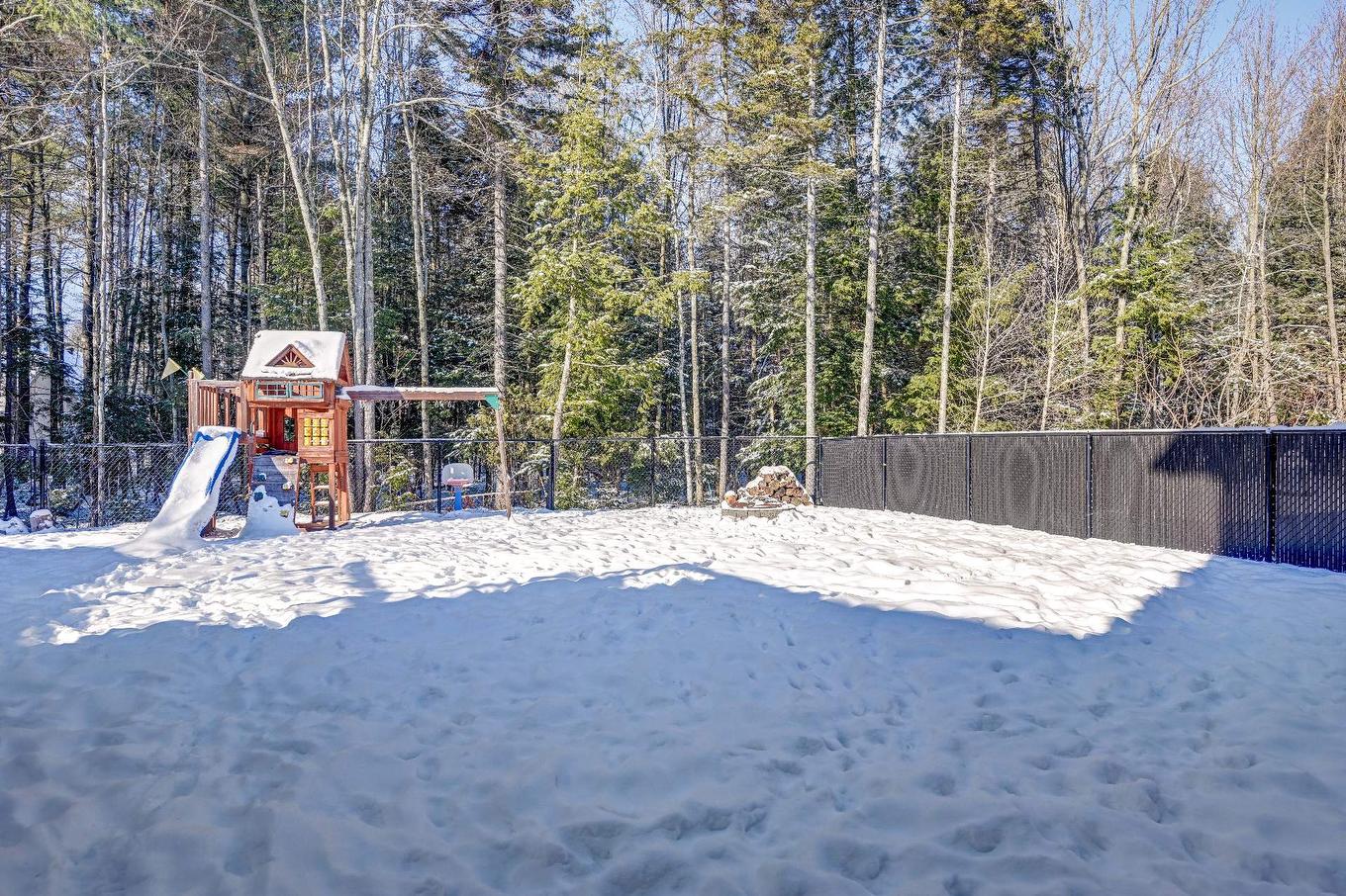 Cour - 1670 Rue Barott, Mascouche, QC - Outdoor