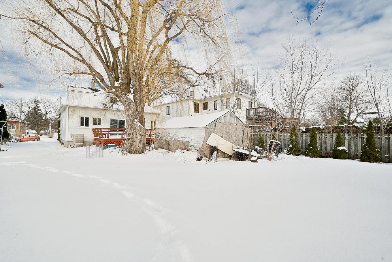 Backyard - 27 Rue Allan, Longueuil (Greenfield Park), QC - Outdoor