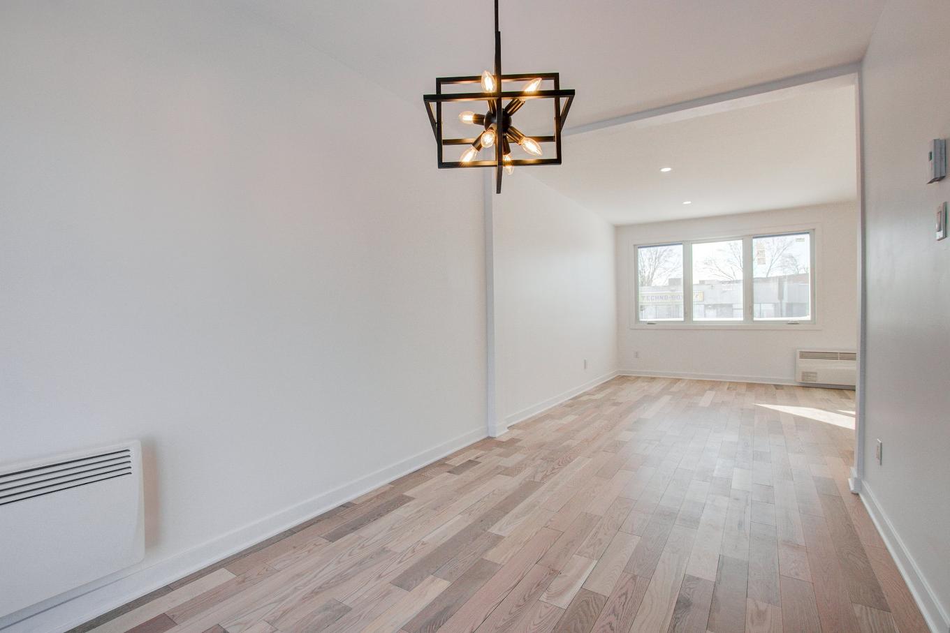 Dining room - 2899 Rue De Lyon, Longueuil (Le Vieux-Longueuil), QC - Indoor Photo Showing Other Room