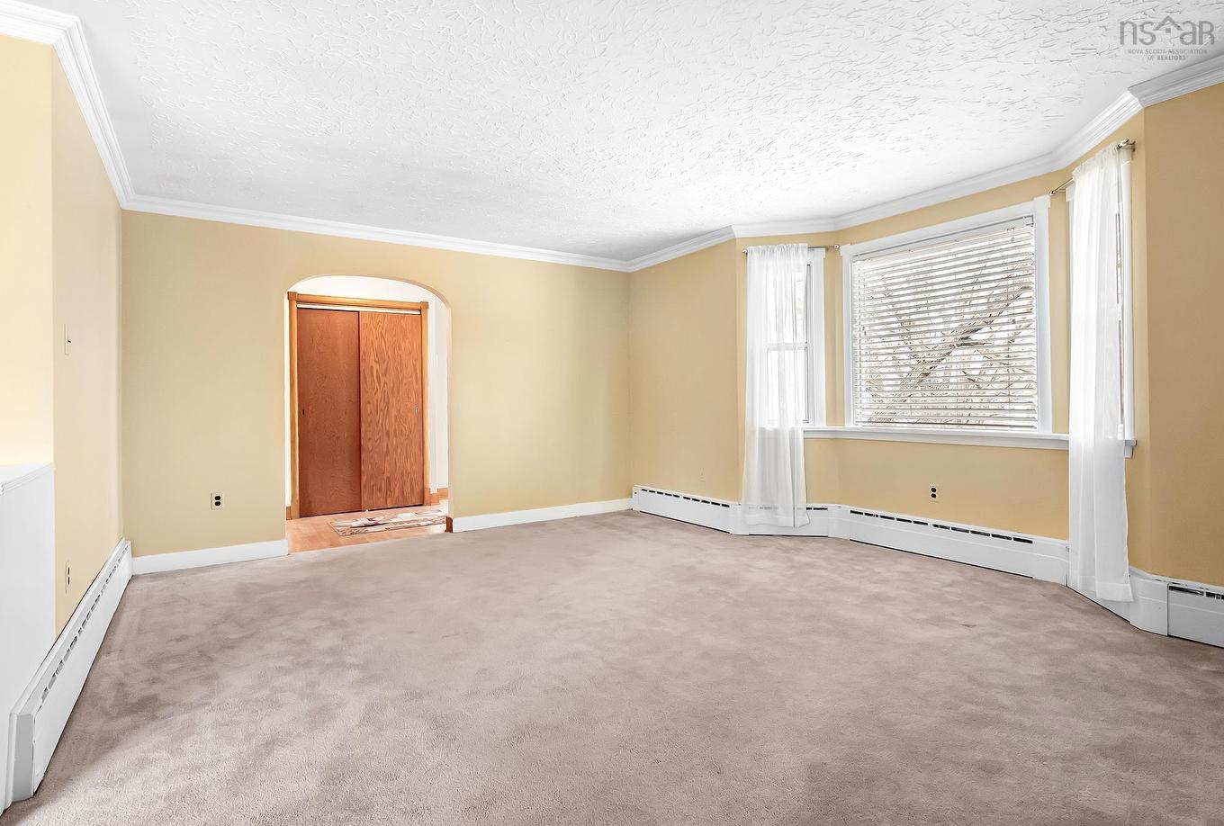 4 Harris Road, Dartmouth, NS