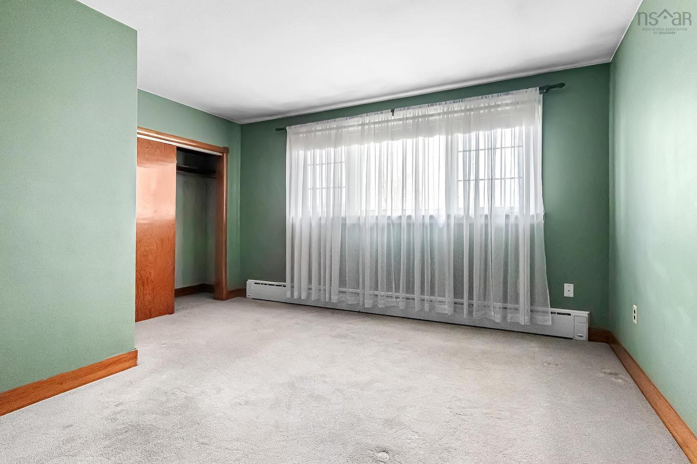 4 Harris Road, Dartmouth, NS