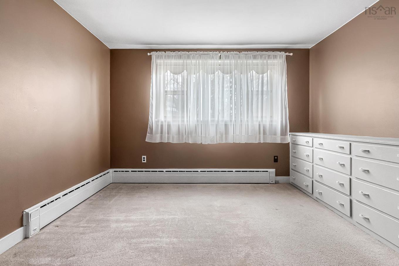 4 Harris Road, Dartmouth, NS