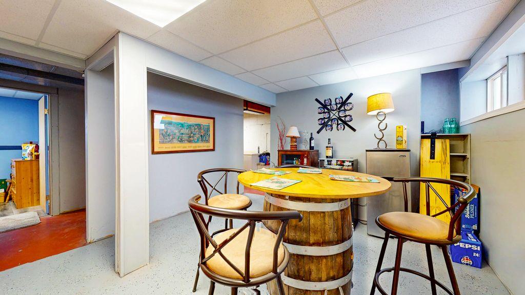 3660 Gold Creek Road, Cranbrook, BC - Indoor