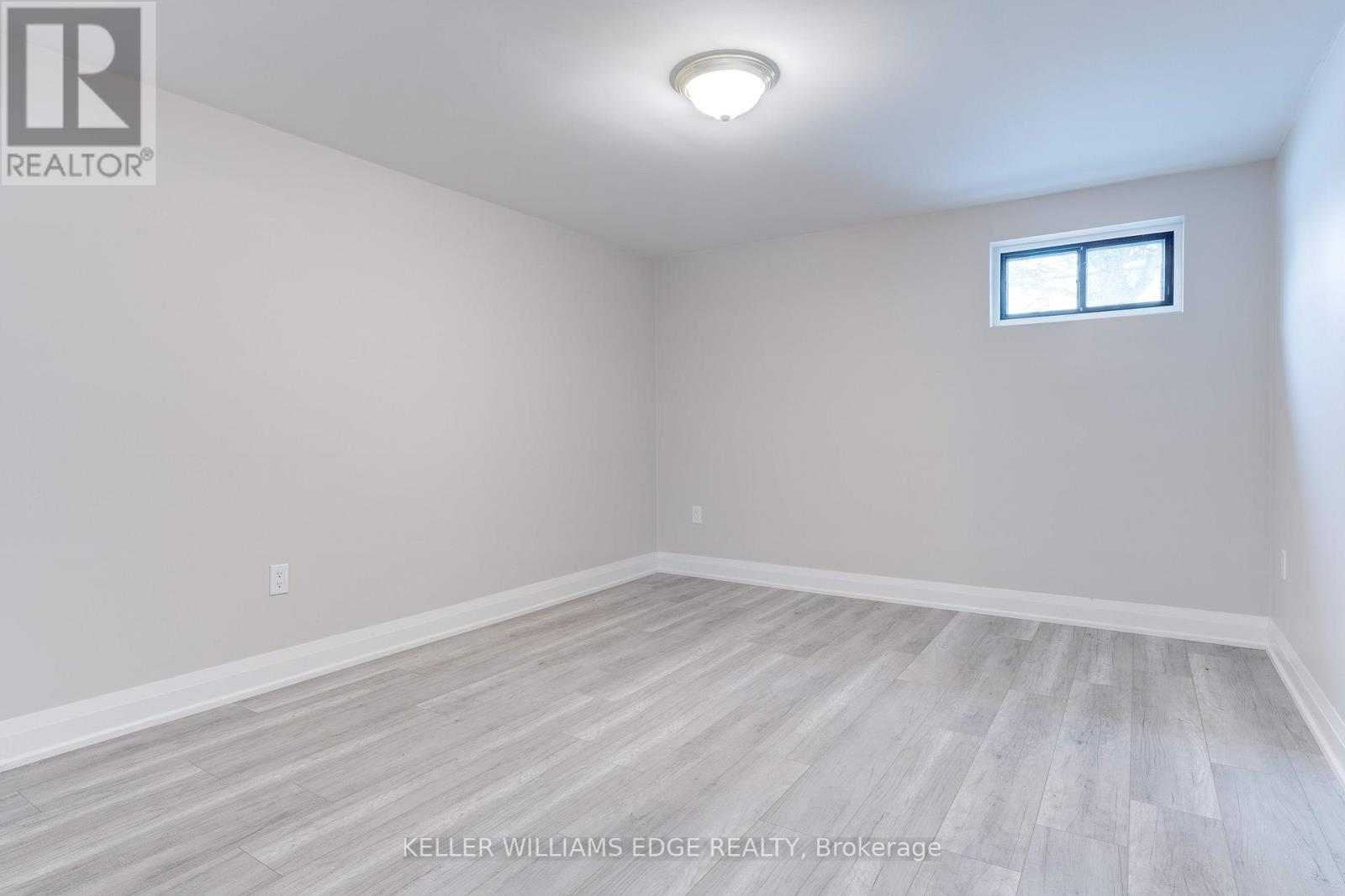 164 West 19Th Street, Hamilton, ON - Indoor Photo Showing Other Room