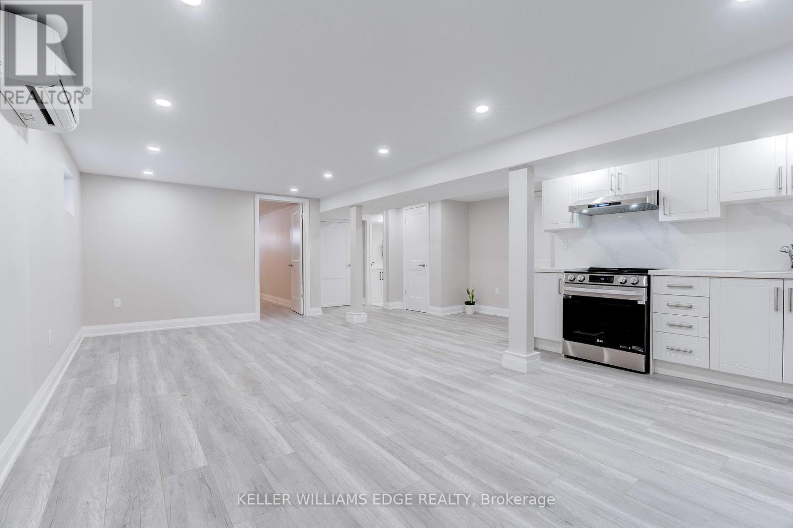 164 West 19Th Street, Hamilton, ON - Indoor