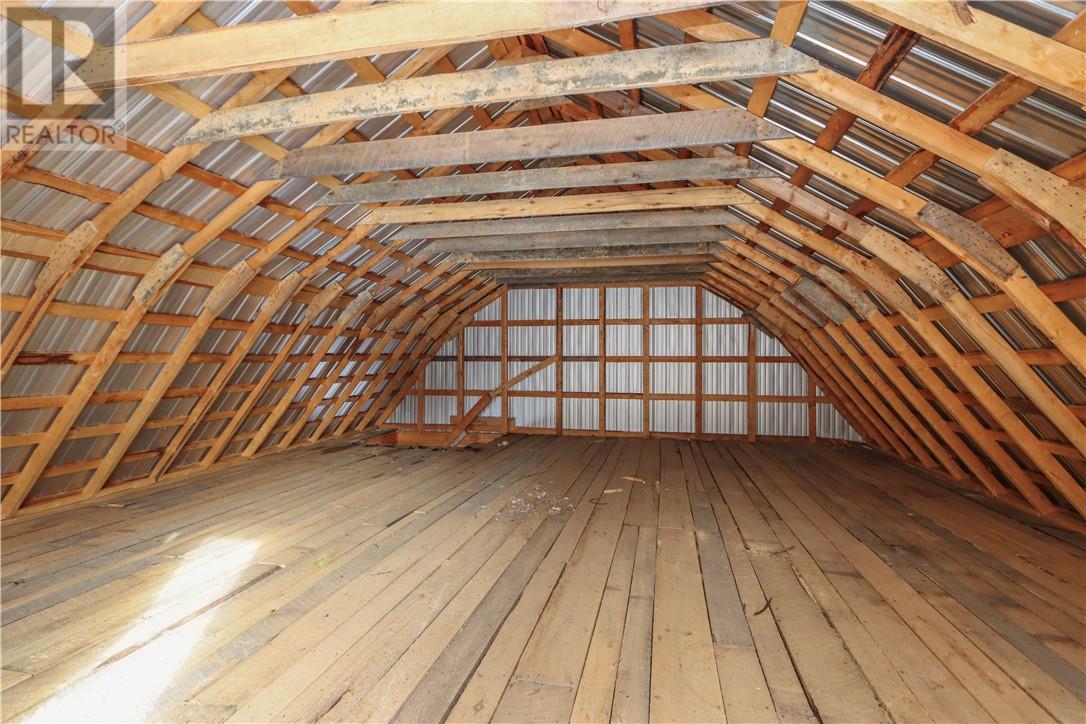 903 Rabbit Trail, Warren, ON - Indoor Photo Showing Other Room