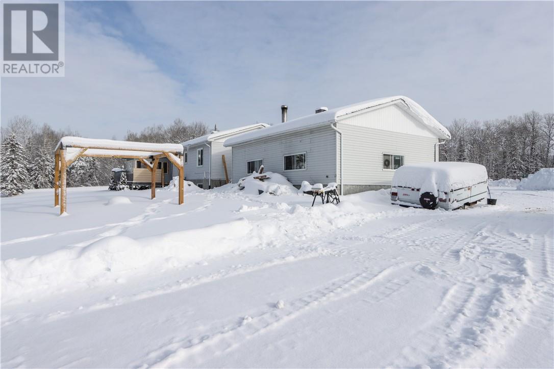 903 Rabbit Trail, Warren, ON - Outdoor