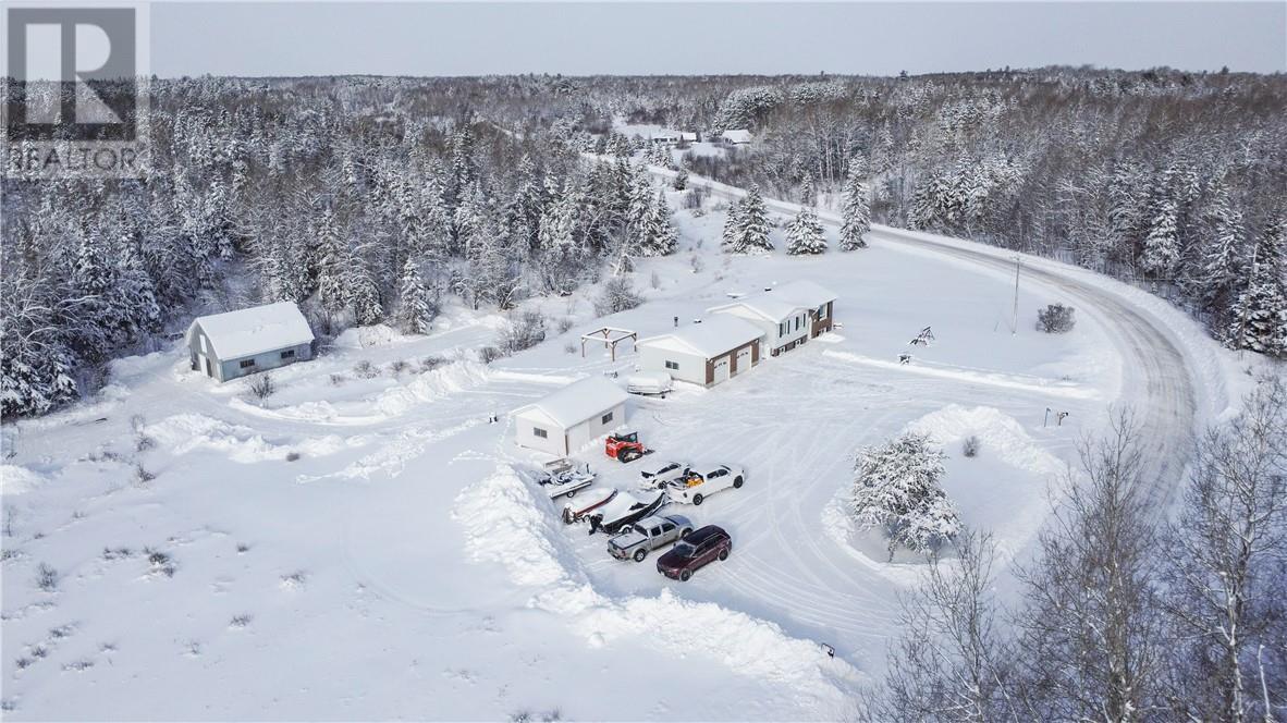 903 Rabbit Trail, Warren, ON - Outdoor With View