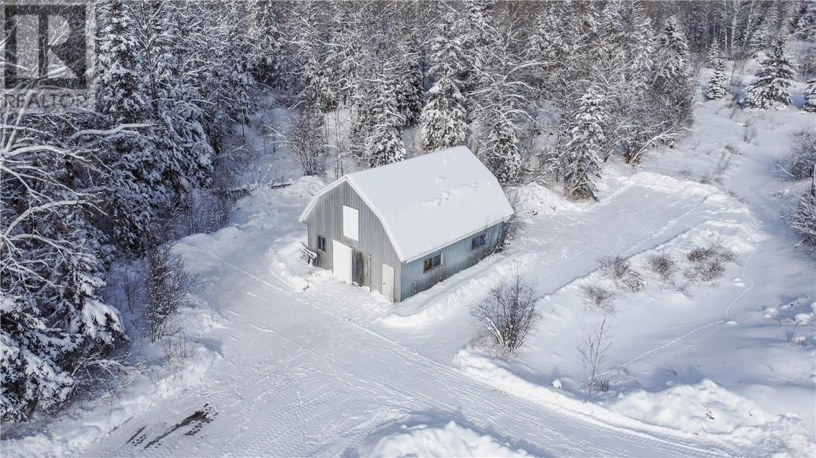 903 Rabbit Trail, Warren, ON - Outdoor