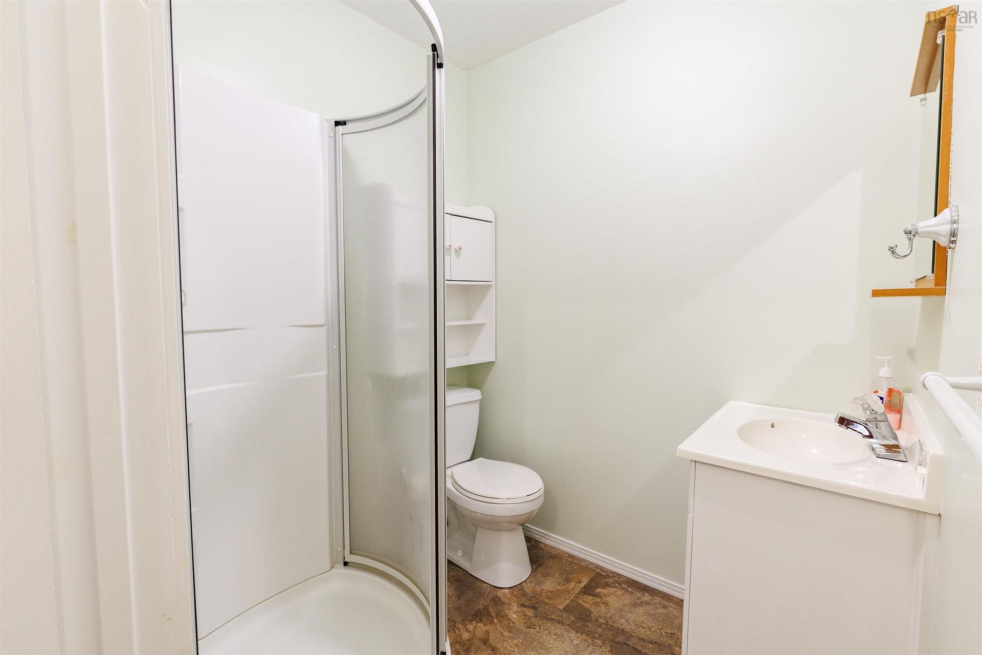 3108 Highway 334, Lower Wedgeport, NS - Indoor Photo Showing Bathroom