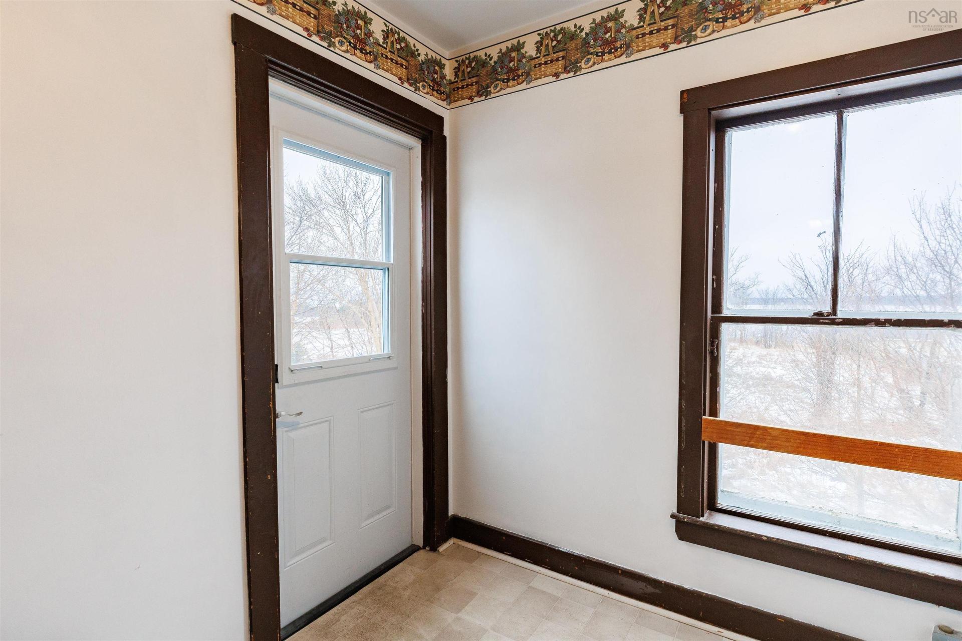 3108 Highway 334, Lower Wedgeport, NS - Indoor Photo Showing Other Room