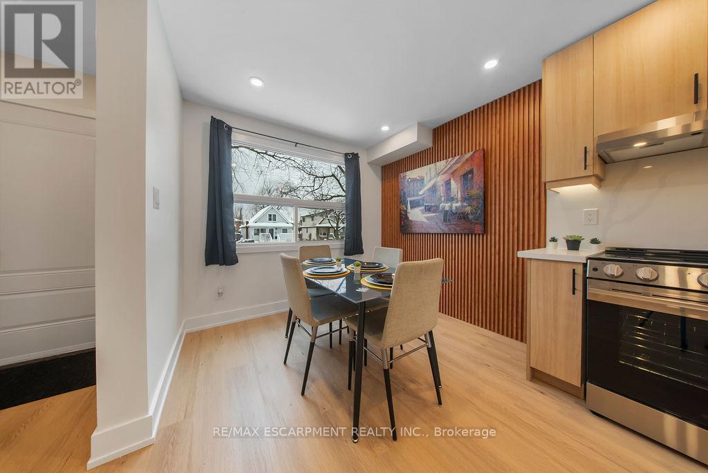 151 East 21St Street, Hamilton, ON - Indoor