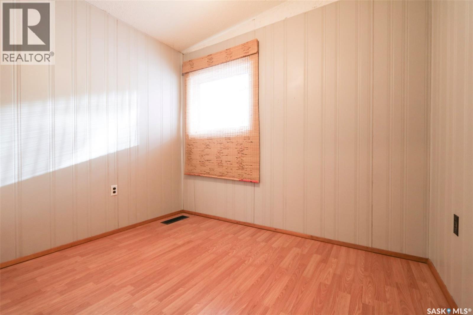 106 3Rd Avenue N, Ebenezer, SK - Indoor Photo Showing Other Room