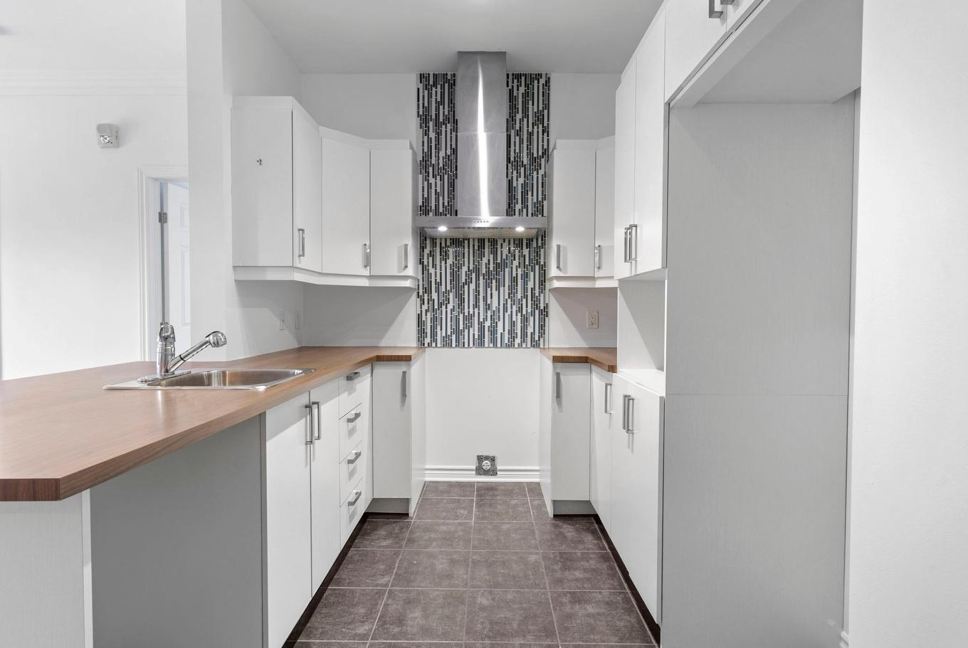 Cuisine - 119-1480 Rue Gaston-Véronneau, Longueuil (Le Vieux-Longueuil), QC - Indoor Photo Showing Kitchen