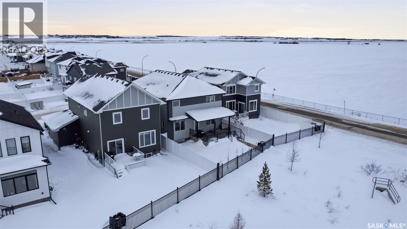 112 Forsey Avenue, Saskatoon, SK - Outdoor With Body Of Water