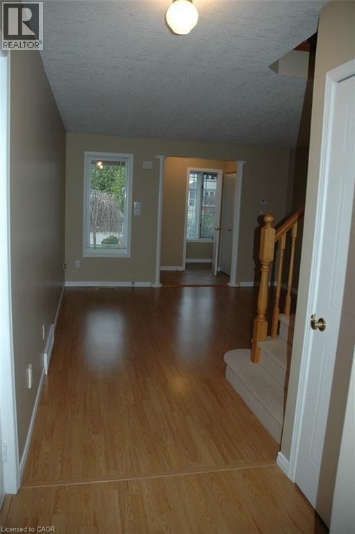 157 Shadow Wood Court, Waterloo, ON - Indoor Photo Showing Other Room
