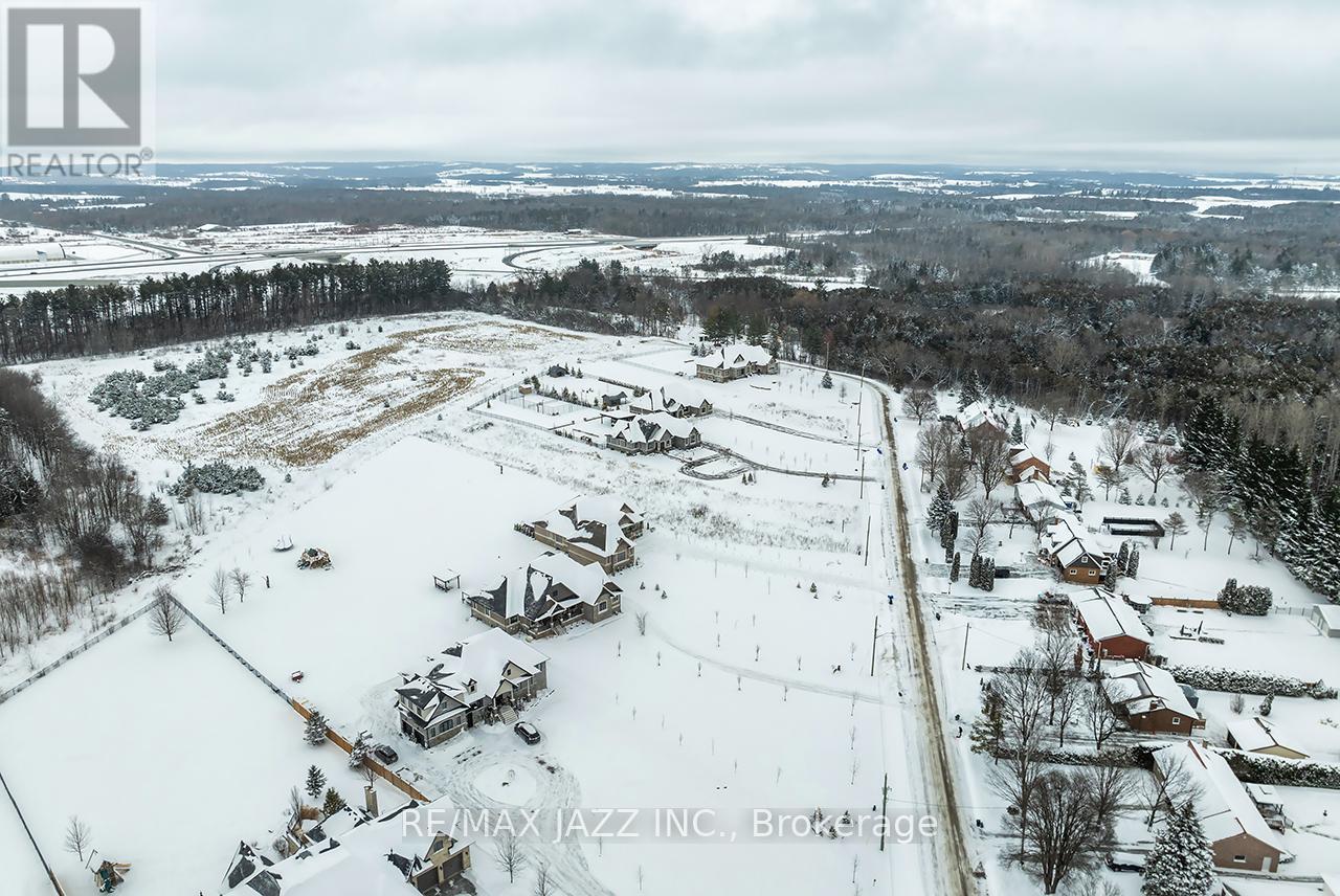 72 Ormiston Street, Clarington, ON