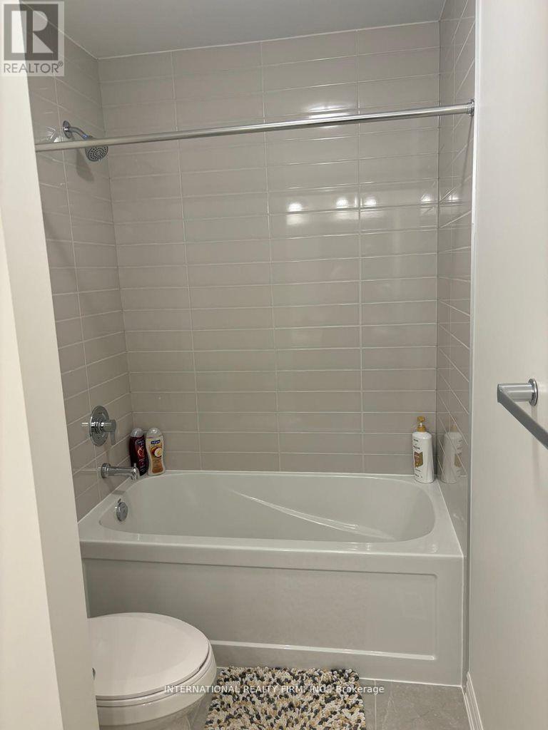 159 Shepherd Drive, Barrie, ON - Indoor Photo Showing Bathroom