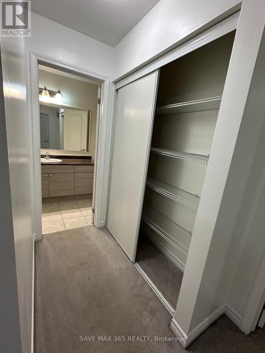 270 Grovehill Crescent, Kitchener, ON - Indoor Photo Showing Other Room