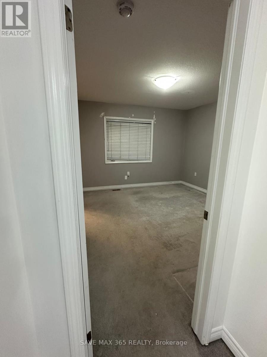 270 Grovehill Crescent, Kitchener, ON - Indoor Photo Showing Other Room