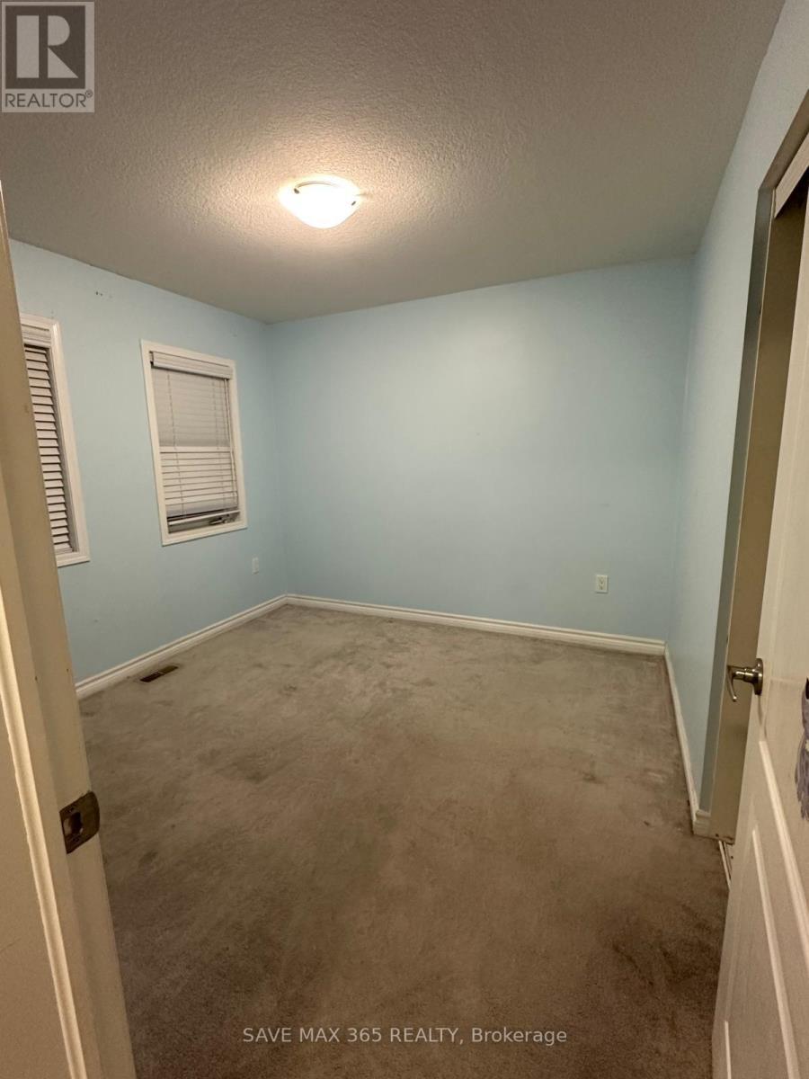 270 Grovehill Crescent, Kitchener, ON - Indoor Photo Showing Other Room