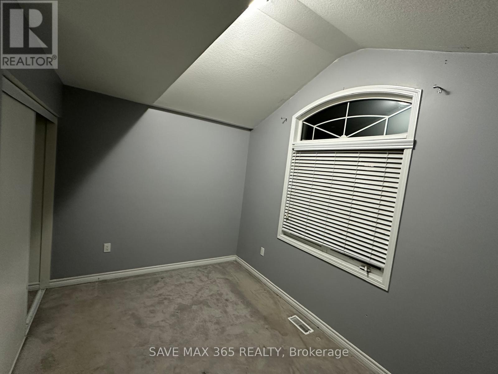 270 Grovehill Crescent, Kitchener, ON - Indoor Photo Showing Other Room