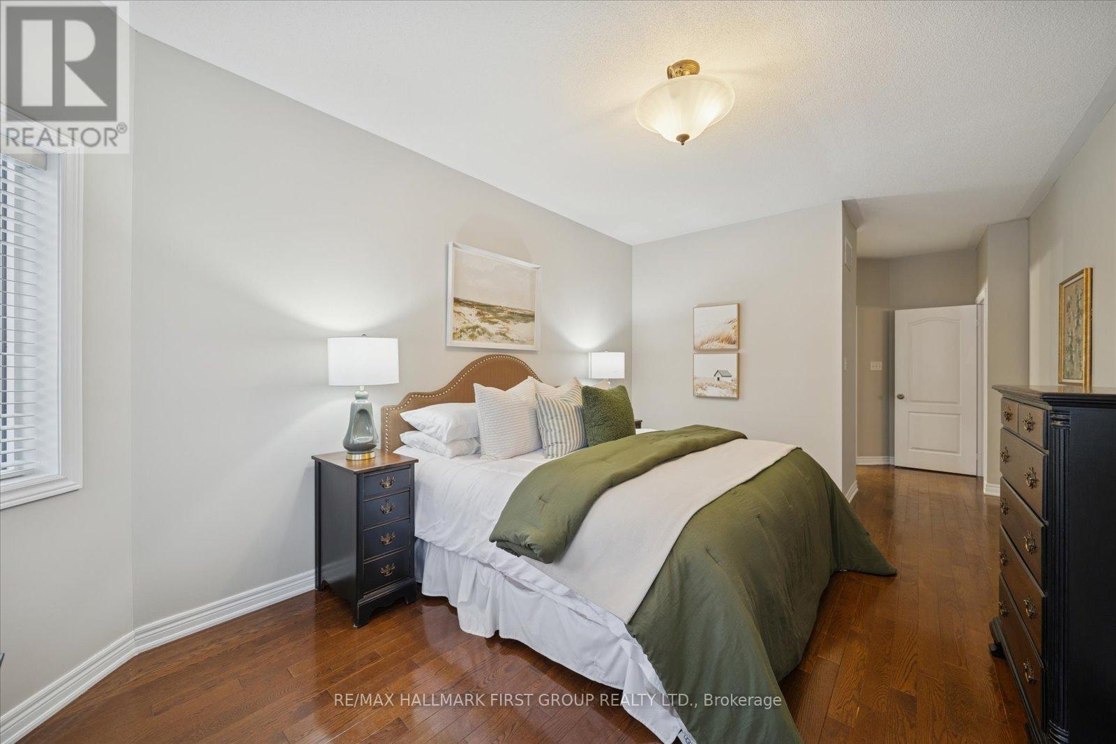 19 Elder Crescent, Whitby, ON - Indoor Photo Showing Bedroom