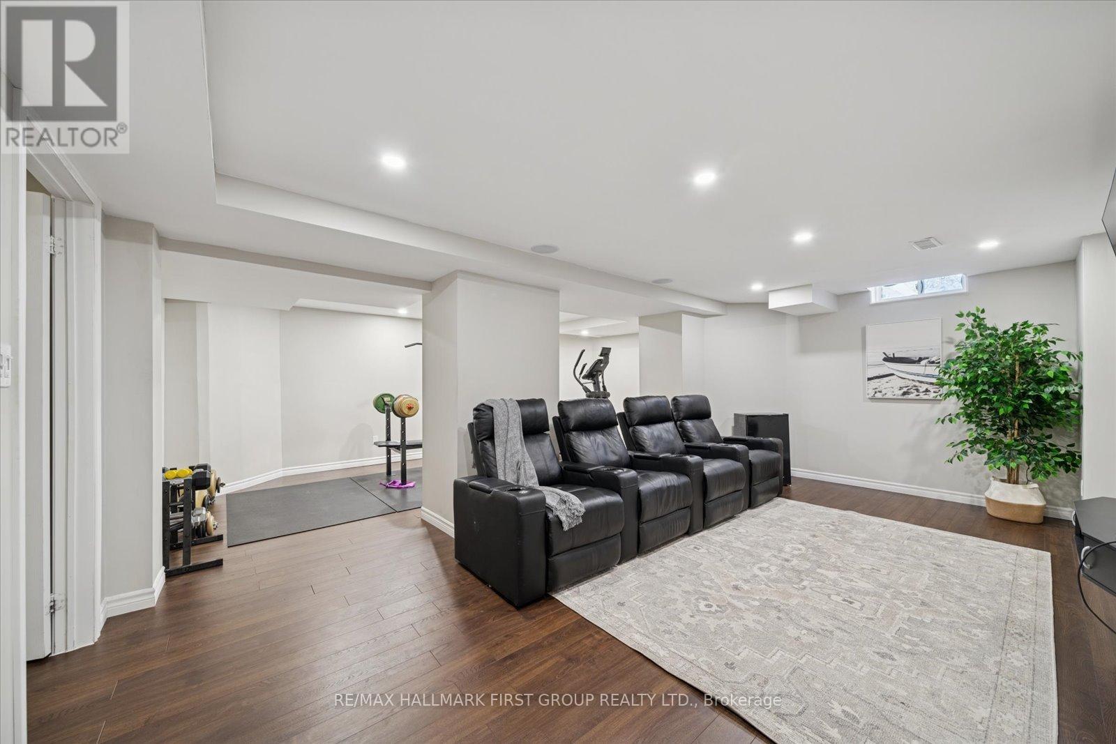 19 Elder Crescent, Whitby, ON - Indoor