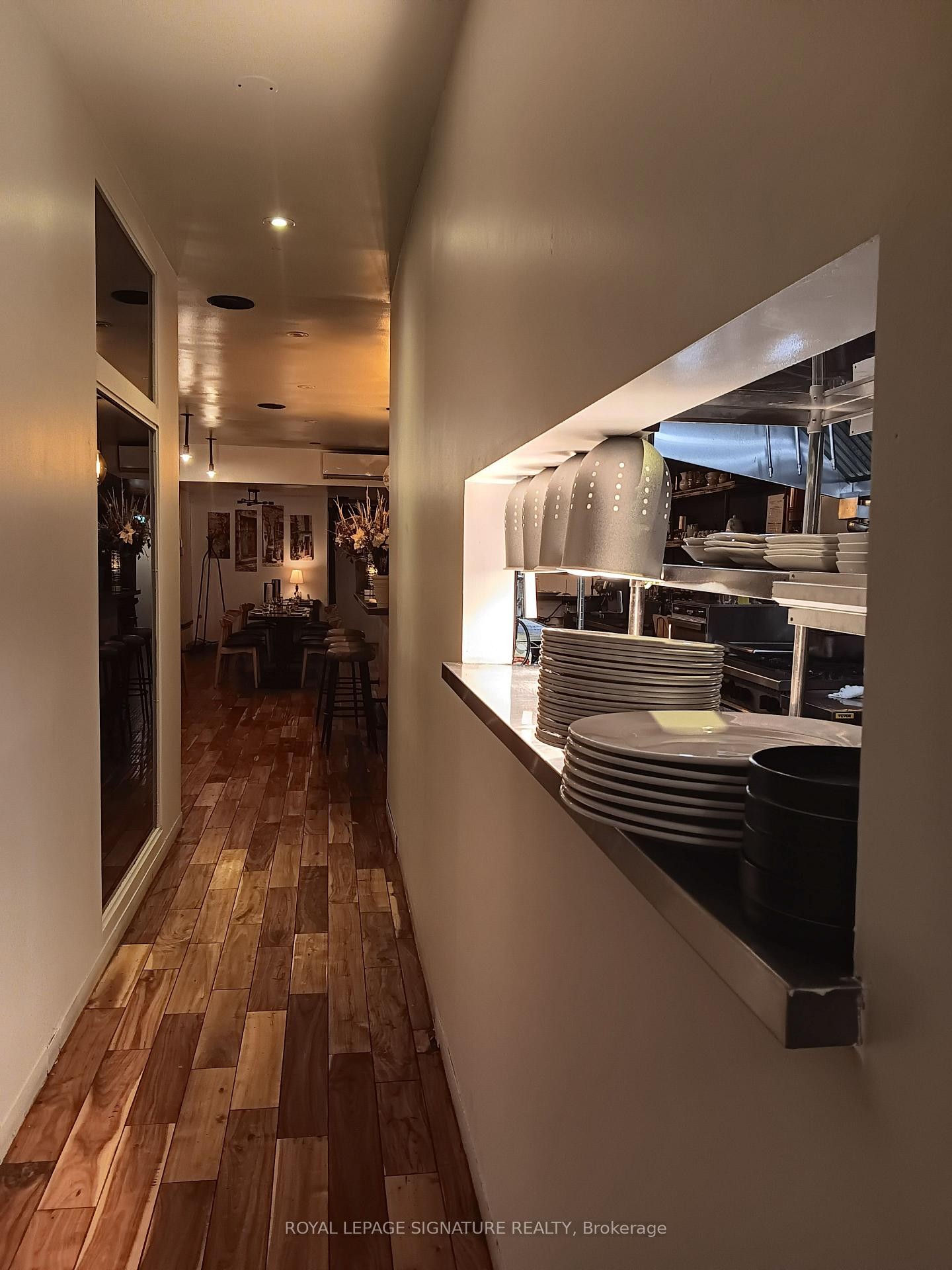 1316 Queen Street W, Toronto, ON